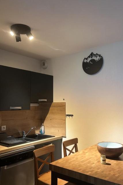 Appartement Tt Confort Au Coeur Des Montagnes Vue Sur Les Montagnes II Wifi لوز سانت سوفير المظهر الخارجي الصورة